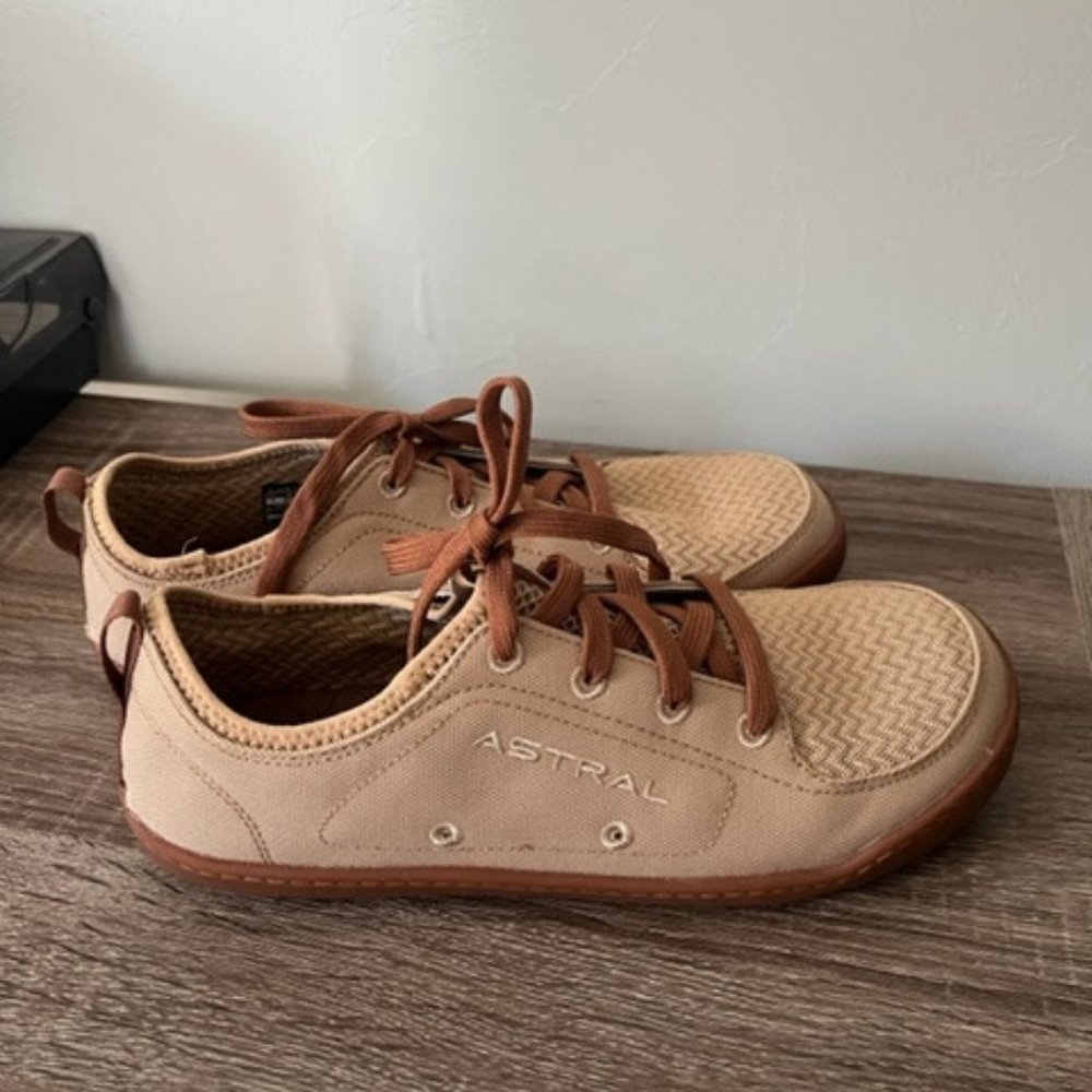 Astral Designs Loyak Shoe